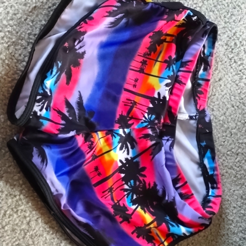 Bathing suit shorts